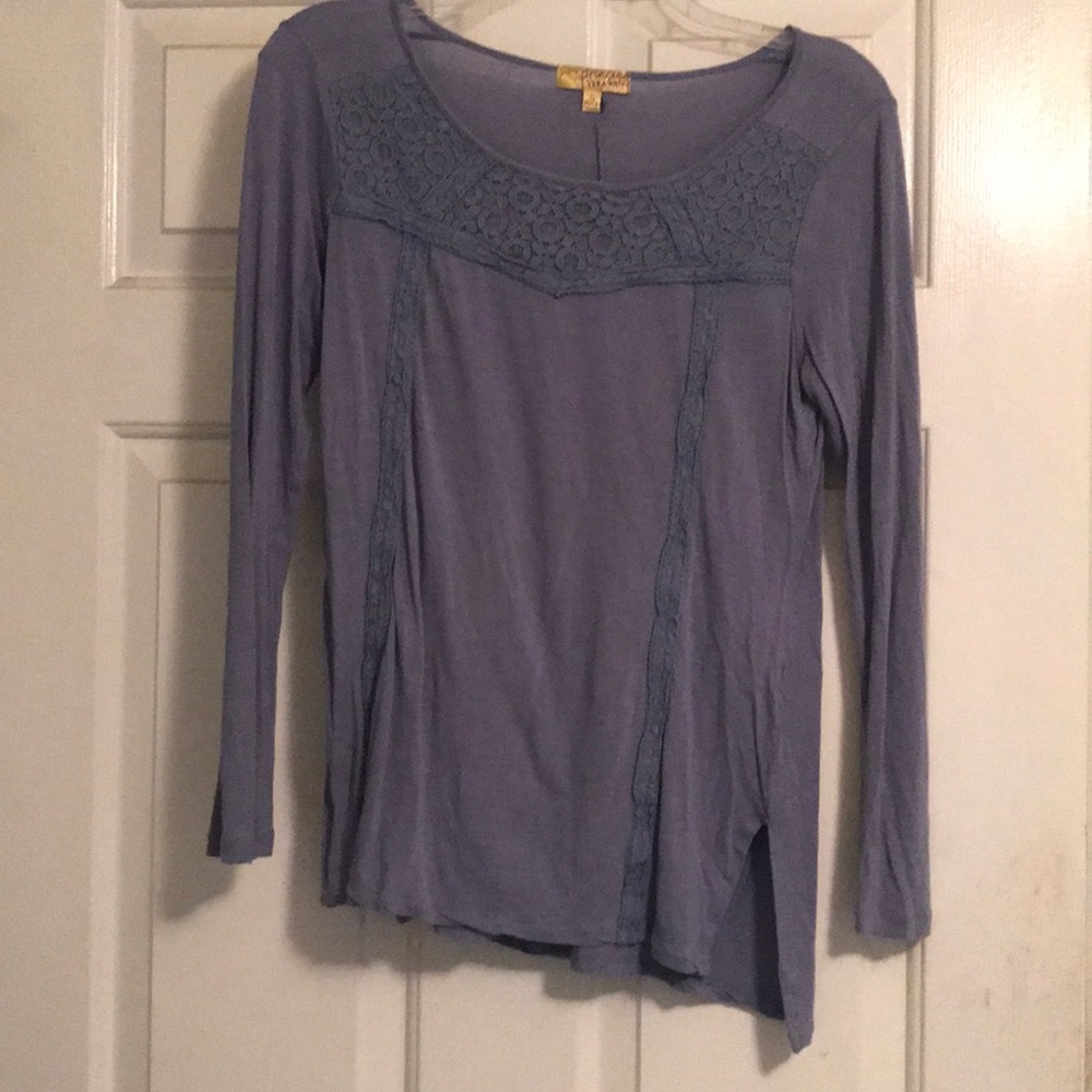 MAKE AN OFFER! Dressy long sleeve!